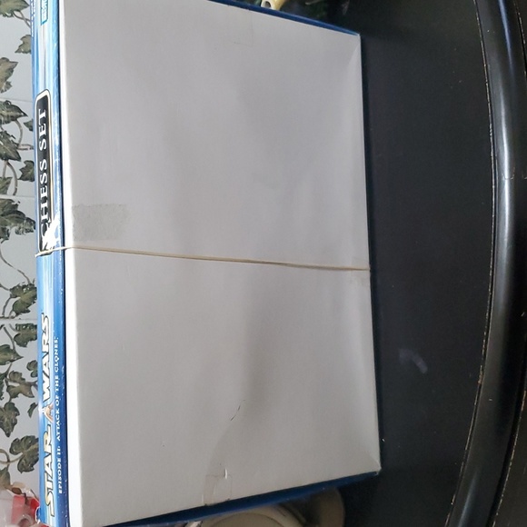 Parker Brothers Star Wars Episode II: Attack of The Clones 2003 Chess Set - Picture 5 of 8